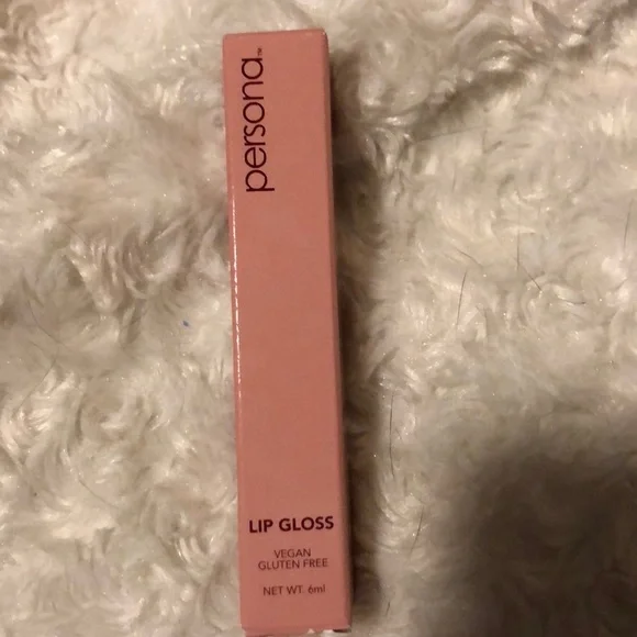 New In Box Lip gloss - Picture 3 of 3